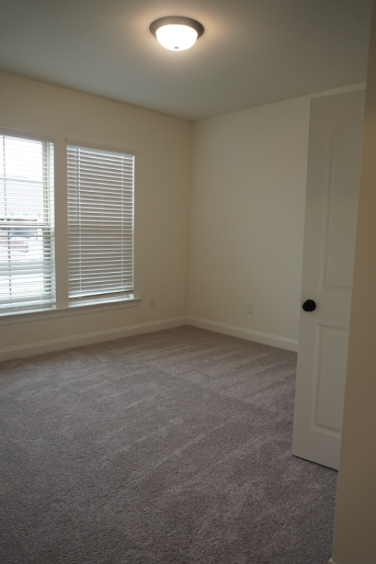 102 Fearless Ave - Photo 5 of 14