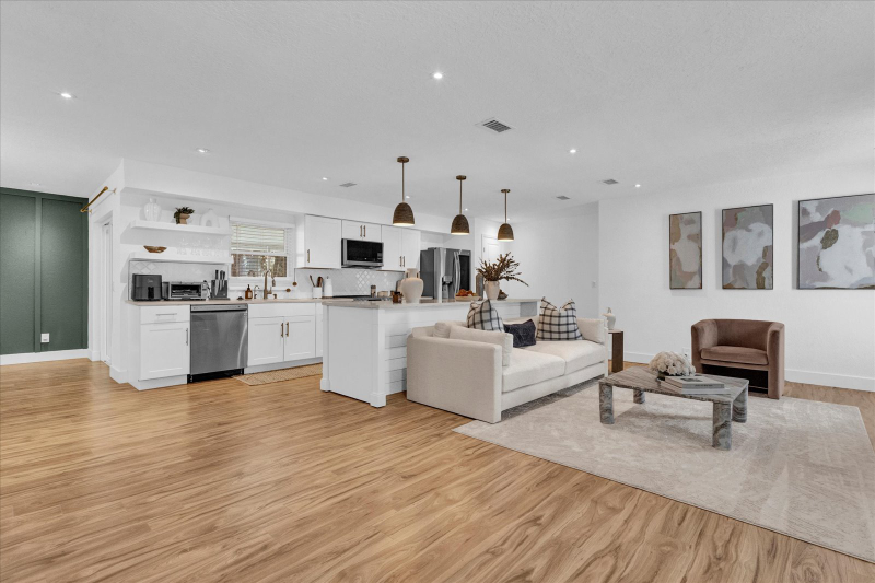 4335 Benedictine Cir - Photo 2 of 20