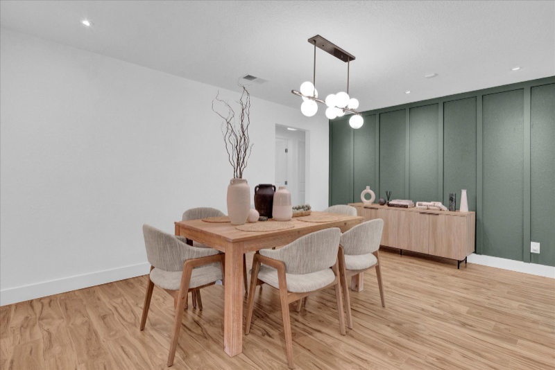 4335 Benedictine Cir - Photo 6 of 20