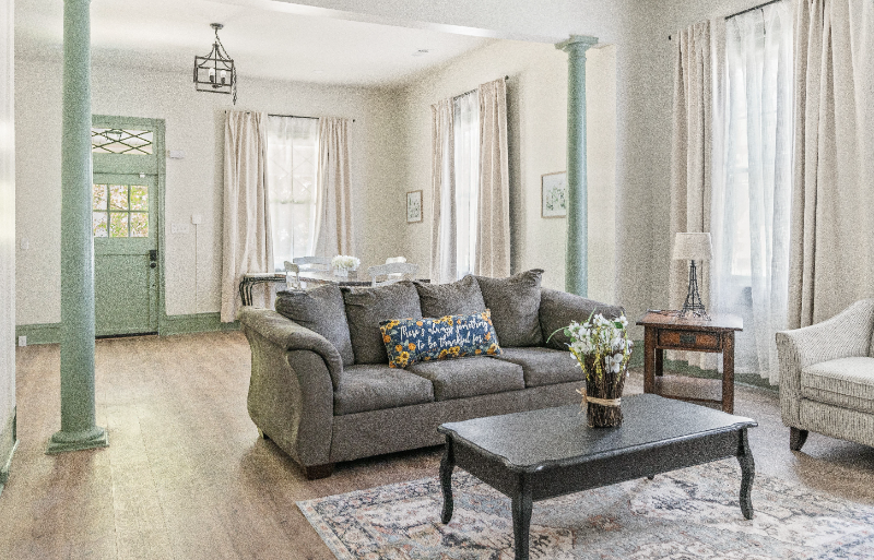 117 Greene St - Photo 2 of 11