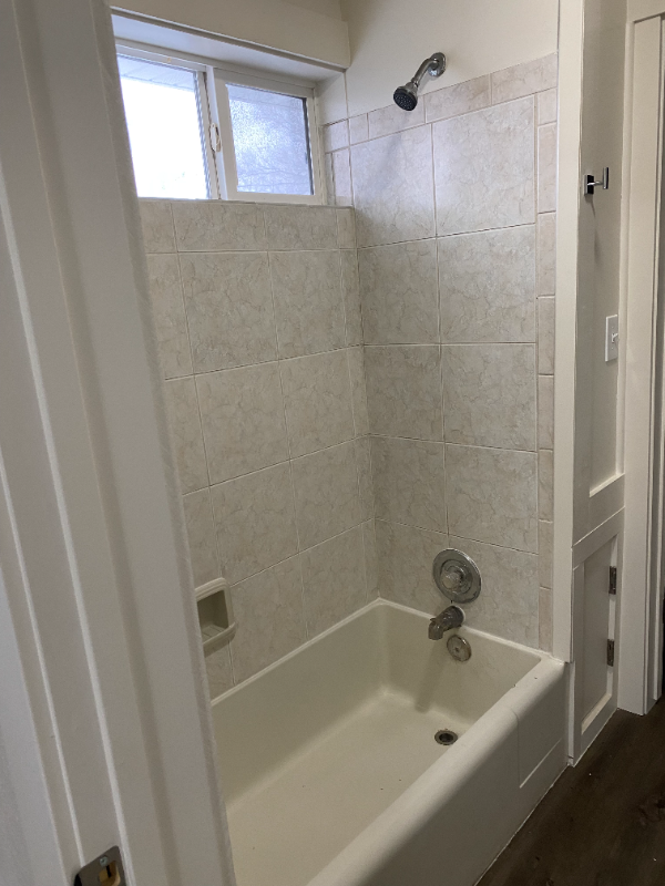 424 E Dillon St - Photo 3 of 9