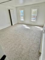 featured image of 305 W Linn St
