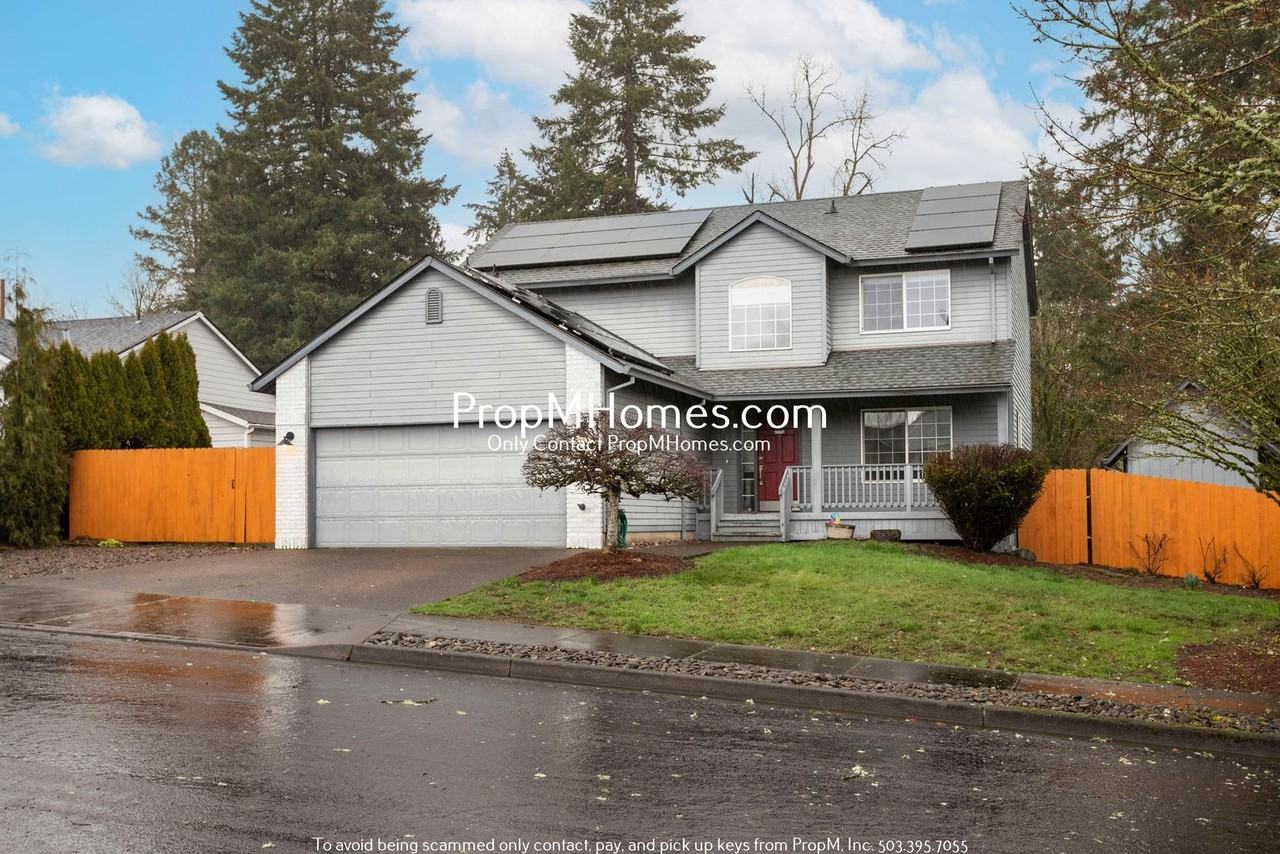 16570 Noble Dr - Photo 2 of 32