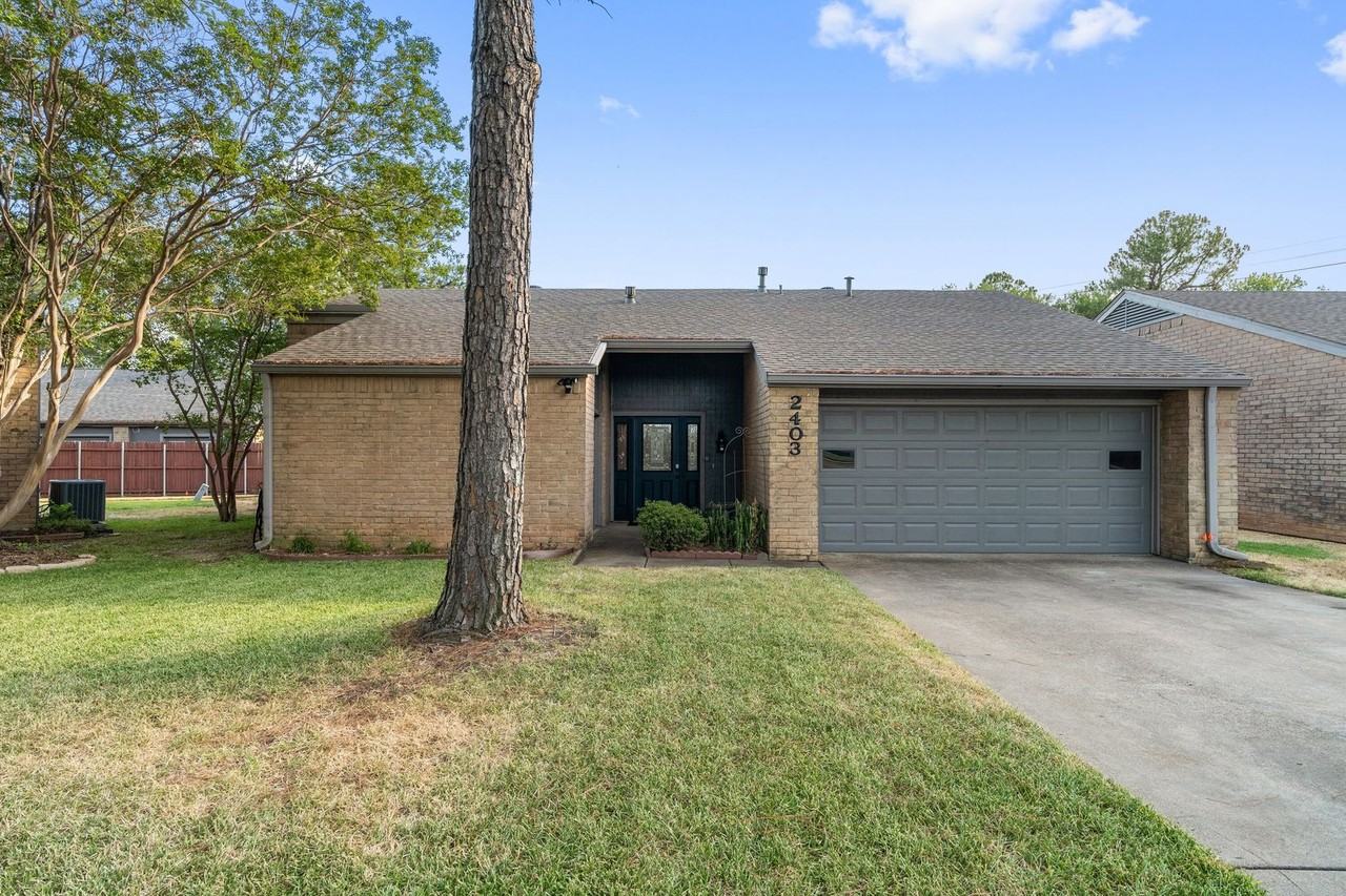 2403 N Carrier Pkwy - Photo 7 of 32