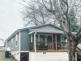 703 N D St - Photo 1 of 1