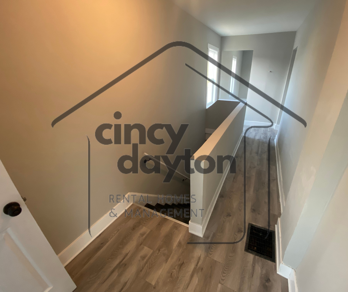 314 Charles Street, Unit 2 Upper - Photo 2 of 10