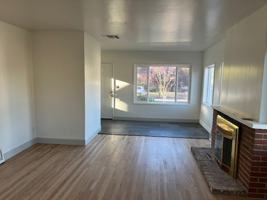 featured image of 542 Thoma St #542