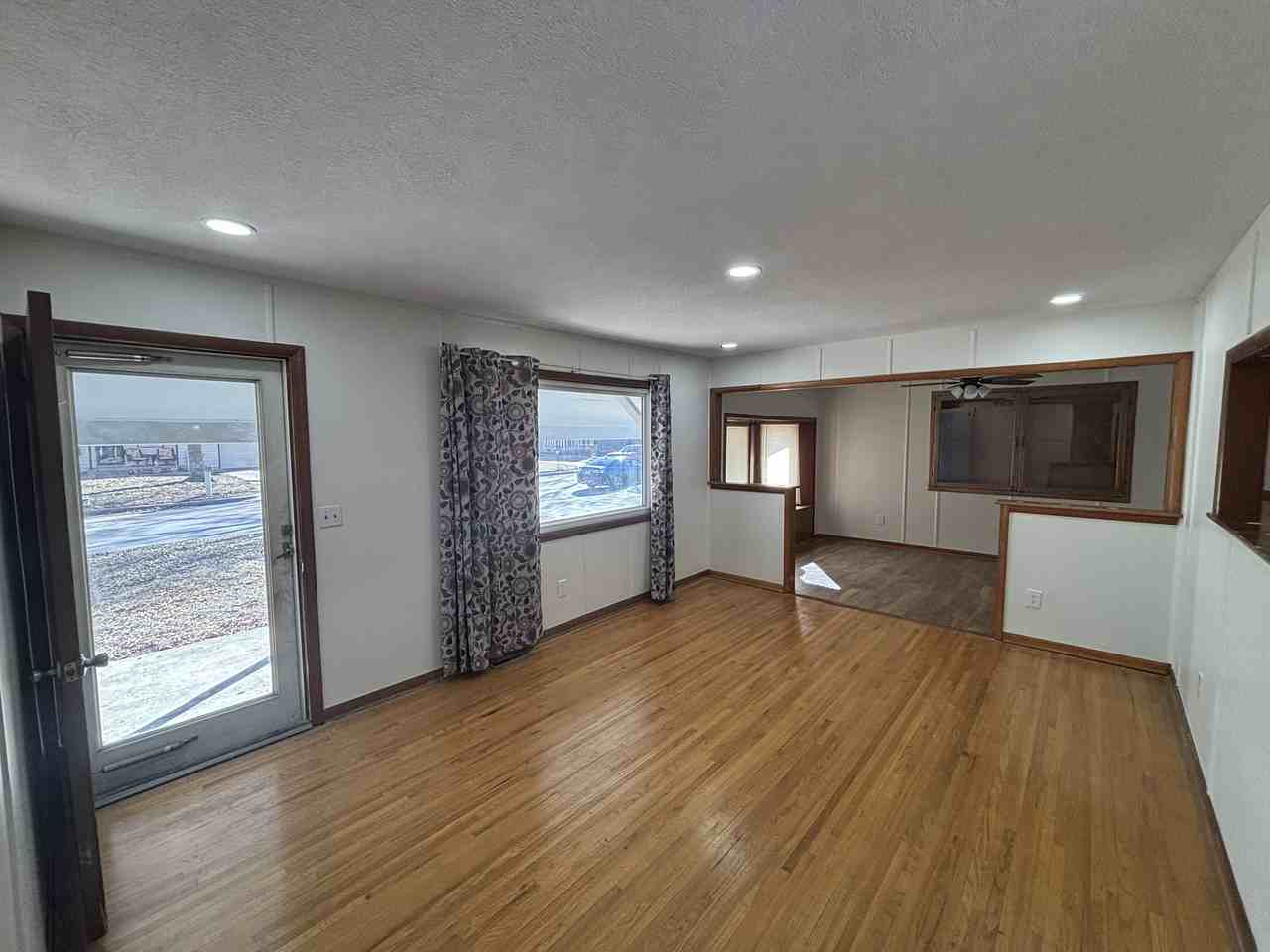 3300 W 8th St N #NA - Photo 3 of 24