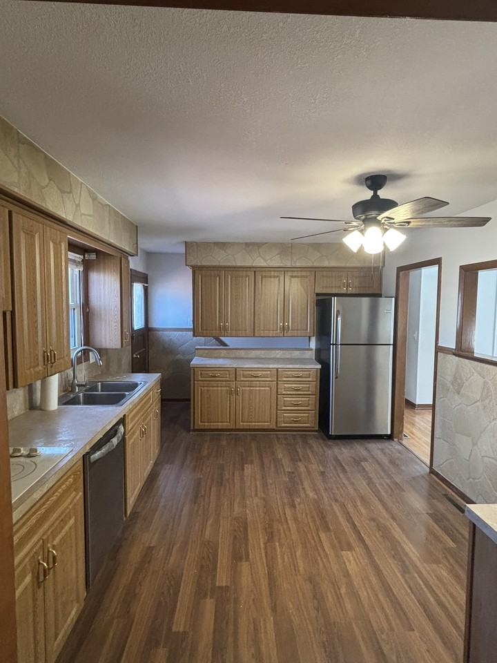 3300 W 8th St N #NA - Photo 5 of 24