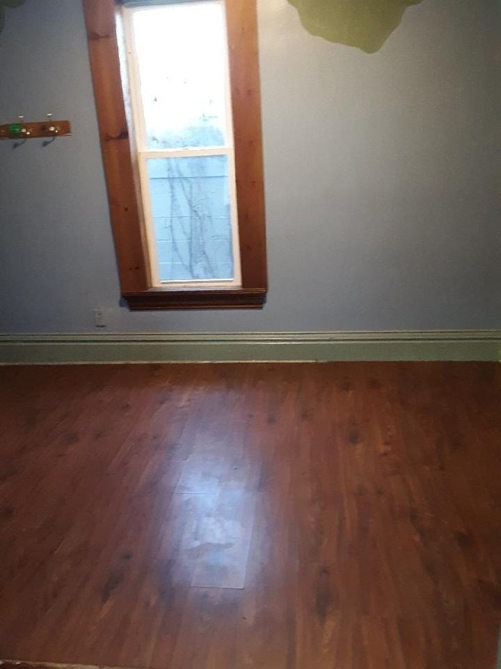 308 W 7th St - Photo 3 of 6