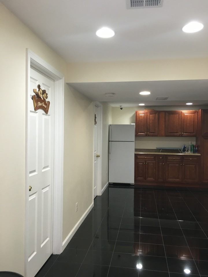 Essex Ave #NA - Photo 2 of 8