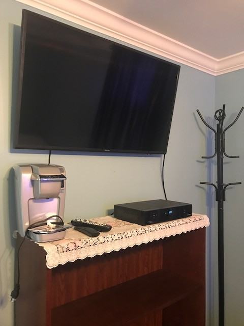 Essex Ave #NA - Photo 5 of 8