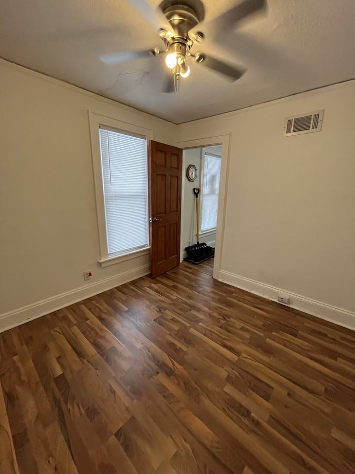 3541 S 92nd St #NA - Photo 4 of 17