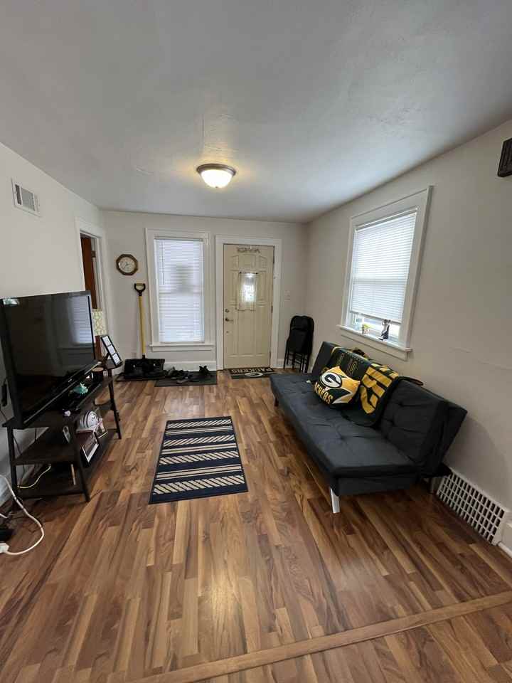 3541 S 92nd St #NA - Photo 5 of 17