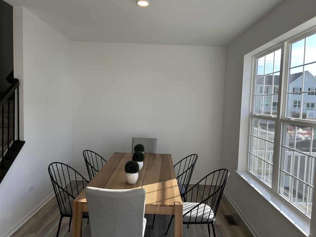 1408 Neubauer Cir #1905 - Photo 5 of 17