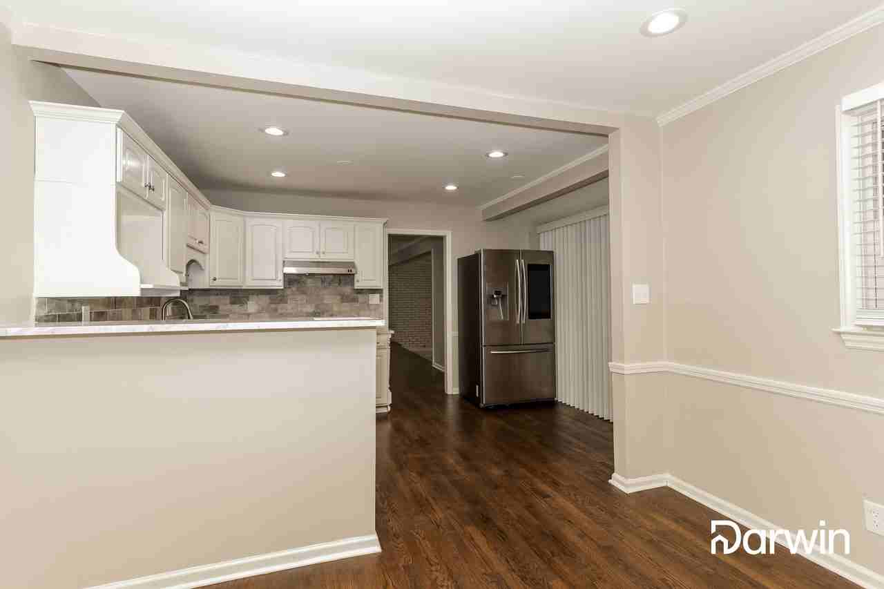 1545 Old Spring House Ln - Photo 3 of 15