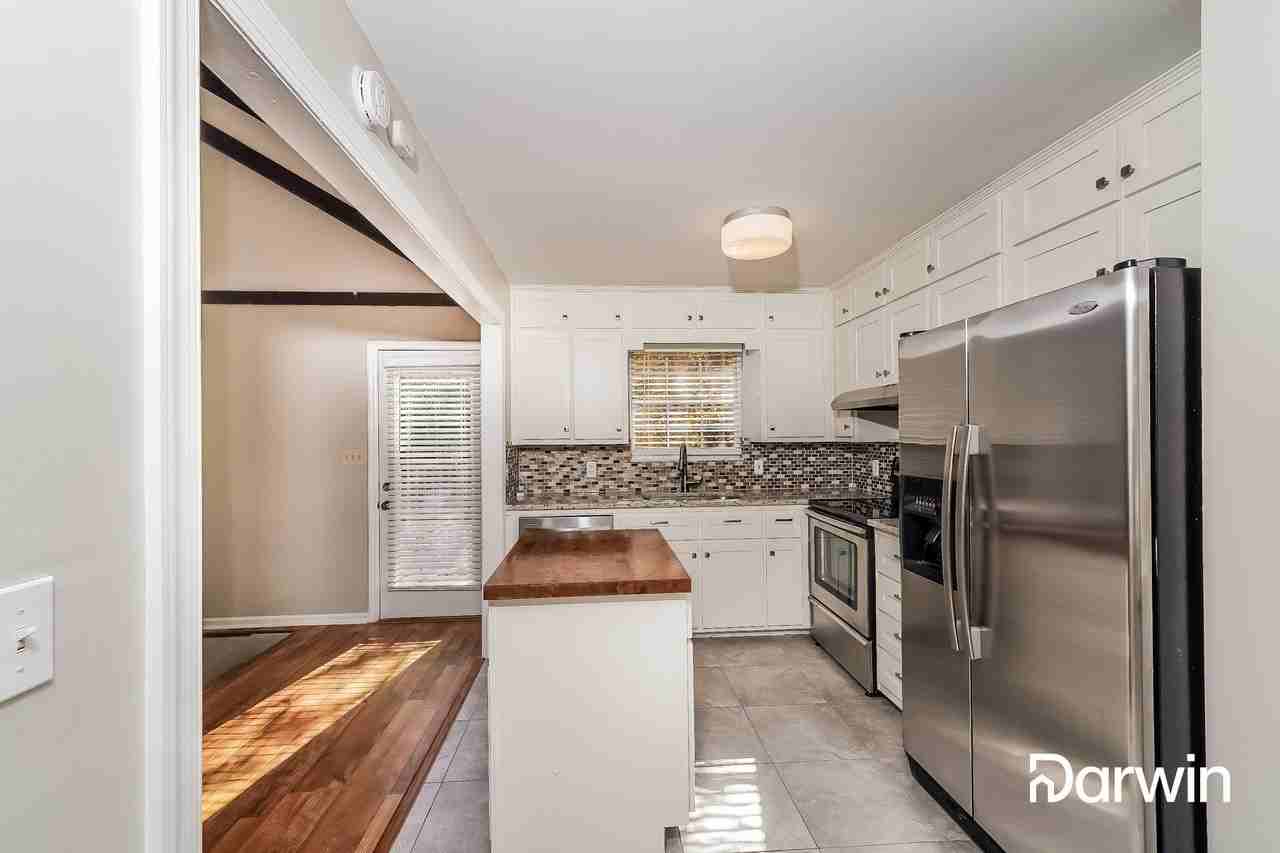 5406 Saddle Ridge Ln - Photo 2 of 15