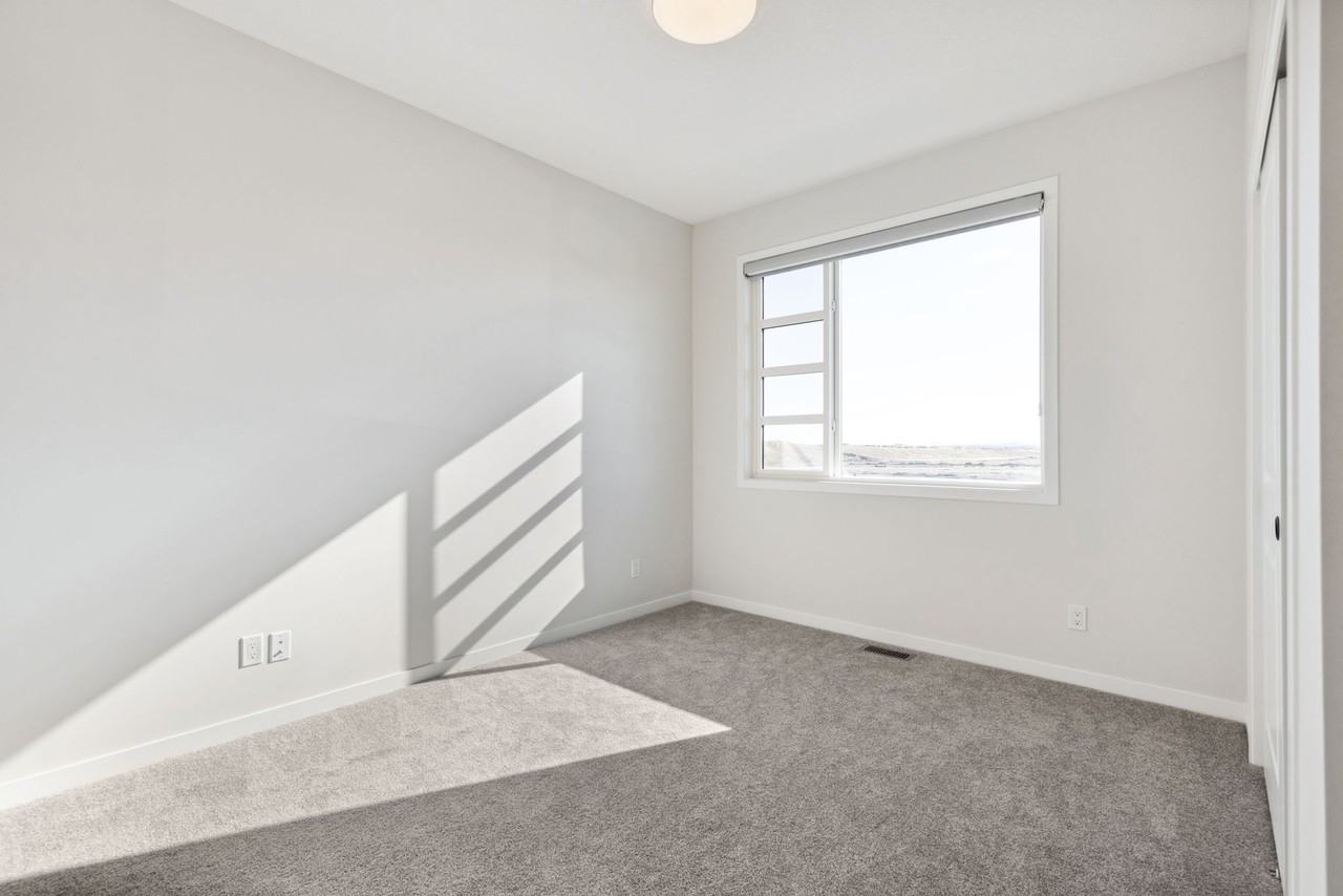 152 Setonstone Manor Se Uppr - Photo 6 of 12
