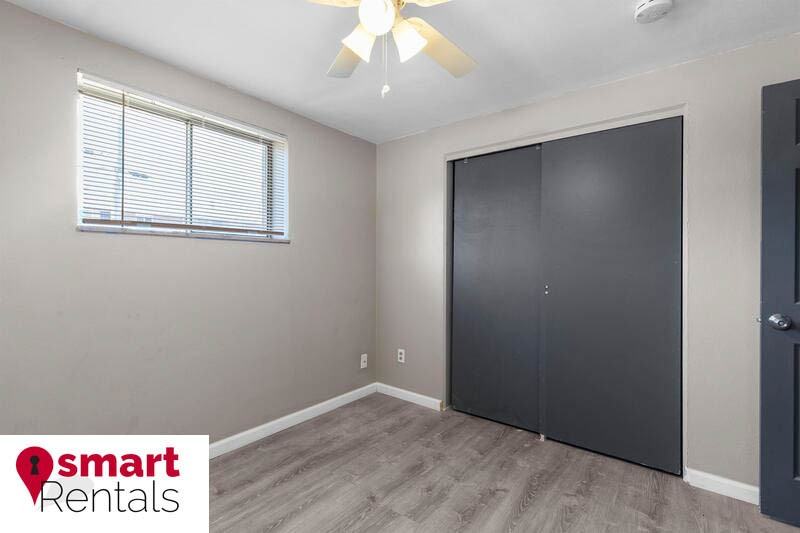 467 S Holmes - Photo 3 of 22