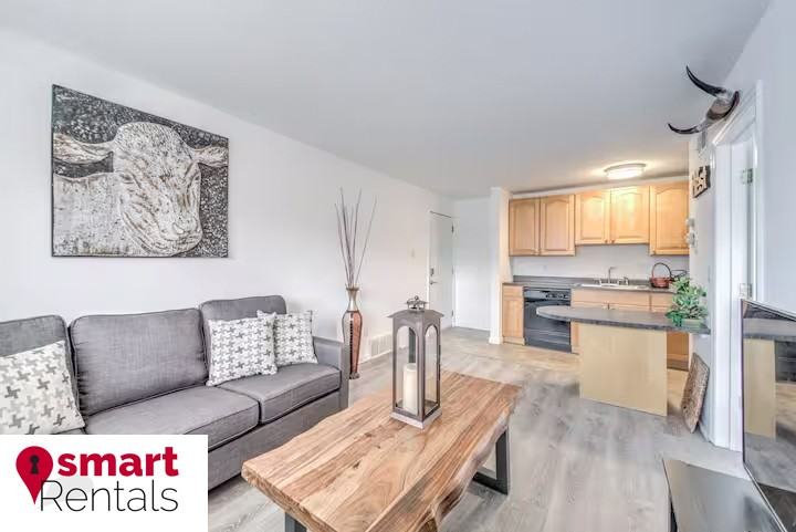 3844 Park Avenue - Photo 2 of 28