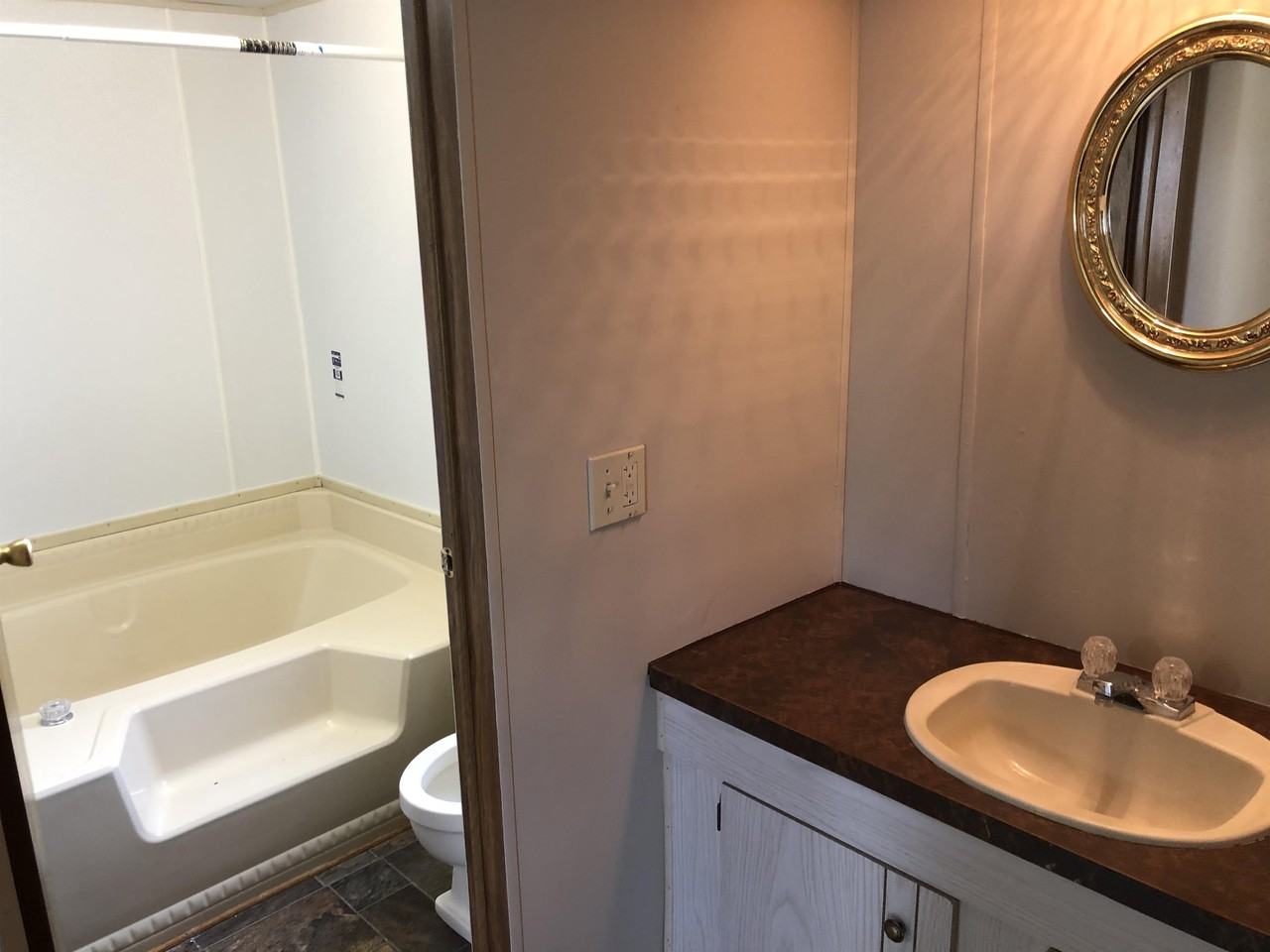 400 26th Street - Photo 5 of 14