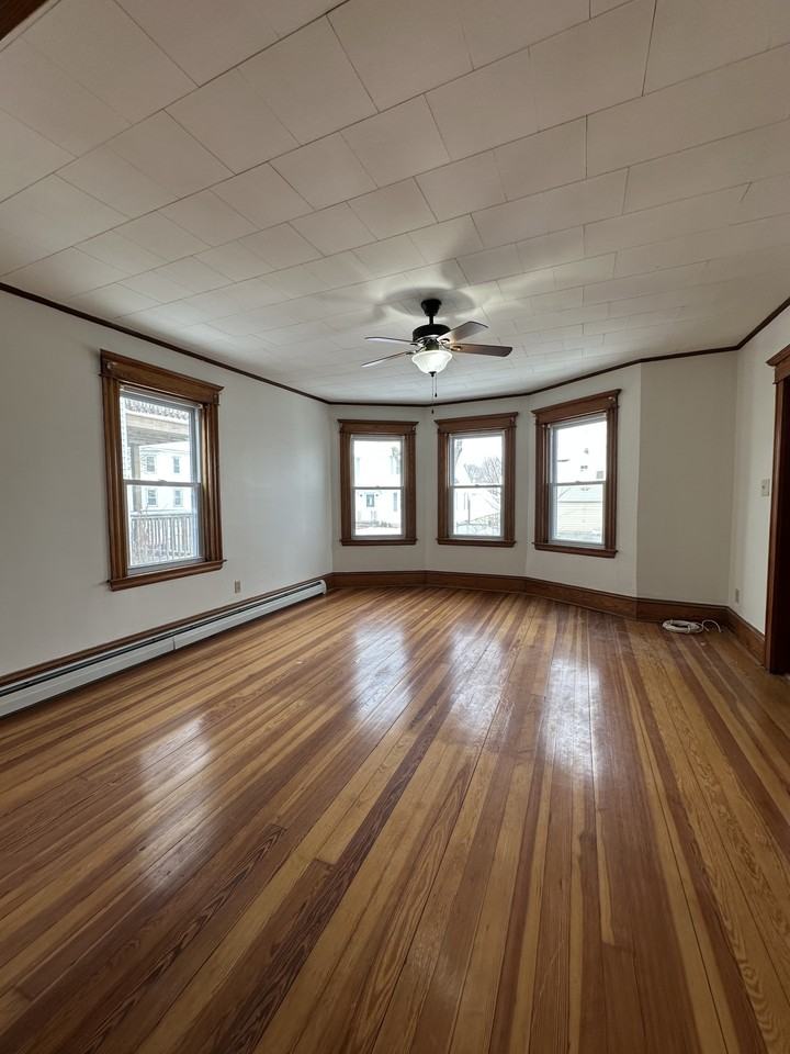 36 Rutland Street - Photo 2 of 8