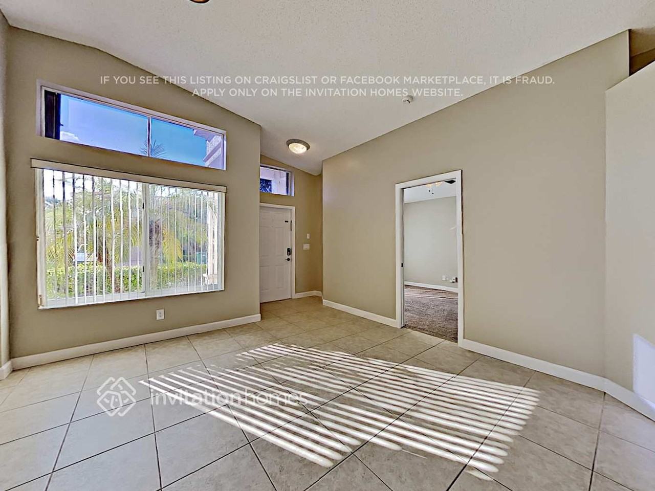 1666 Sw 108th Ter - Photo 3 of 19