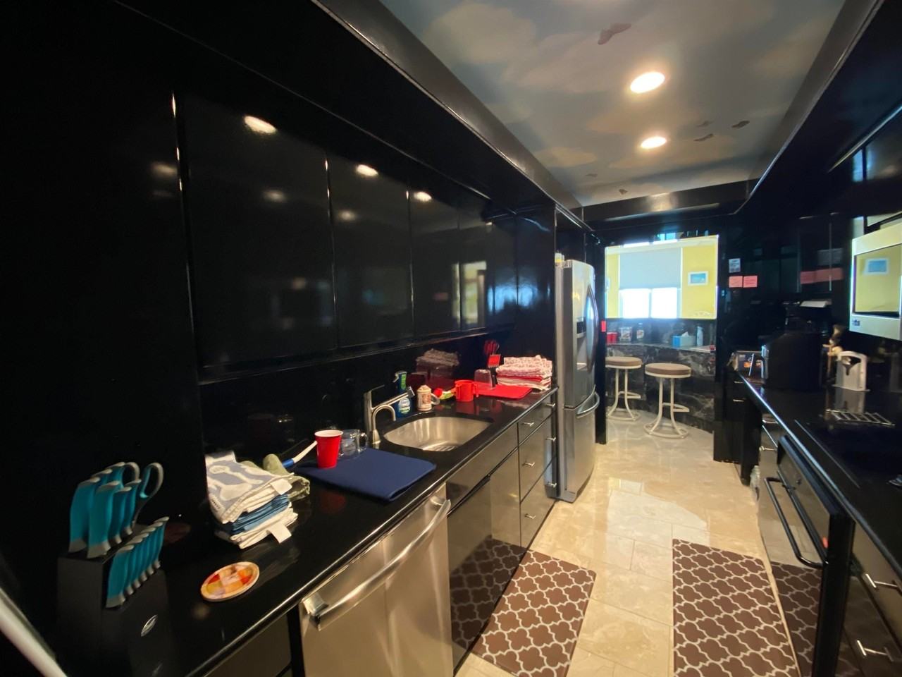 5000 Boardwalk #1615 - Photo 3 of 29