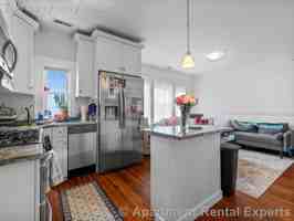 featured image of 78 Bowdoin St #2