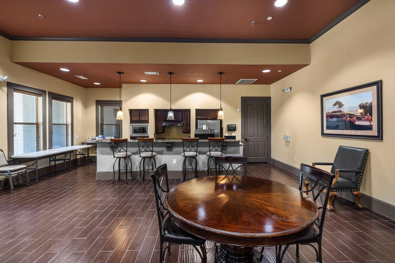 Tuscany Villas - Photo 5 of 27