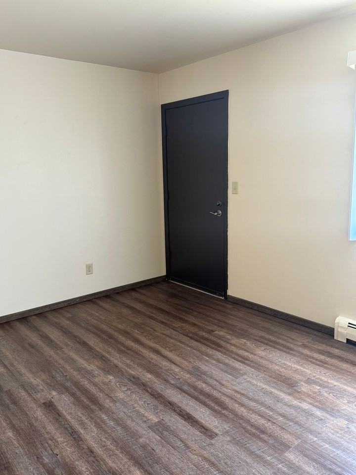 Stillwell Townhomes - Photo 3 of 22