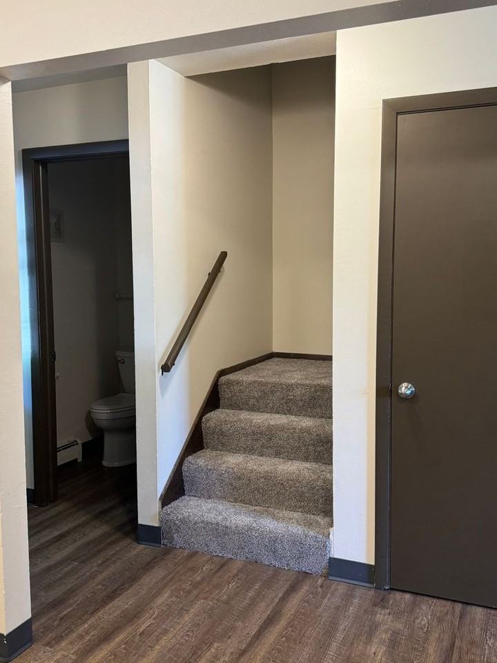 Stillwell Townhomes - Photo 6 of 22