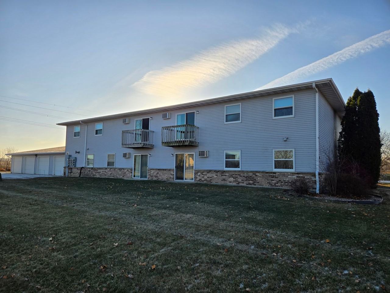 Rubina - Photo 6 of 7