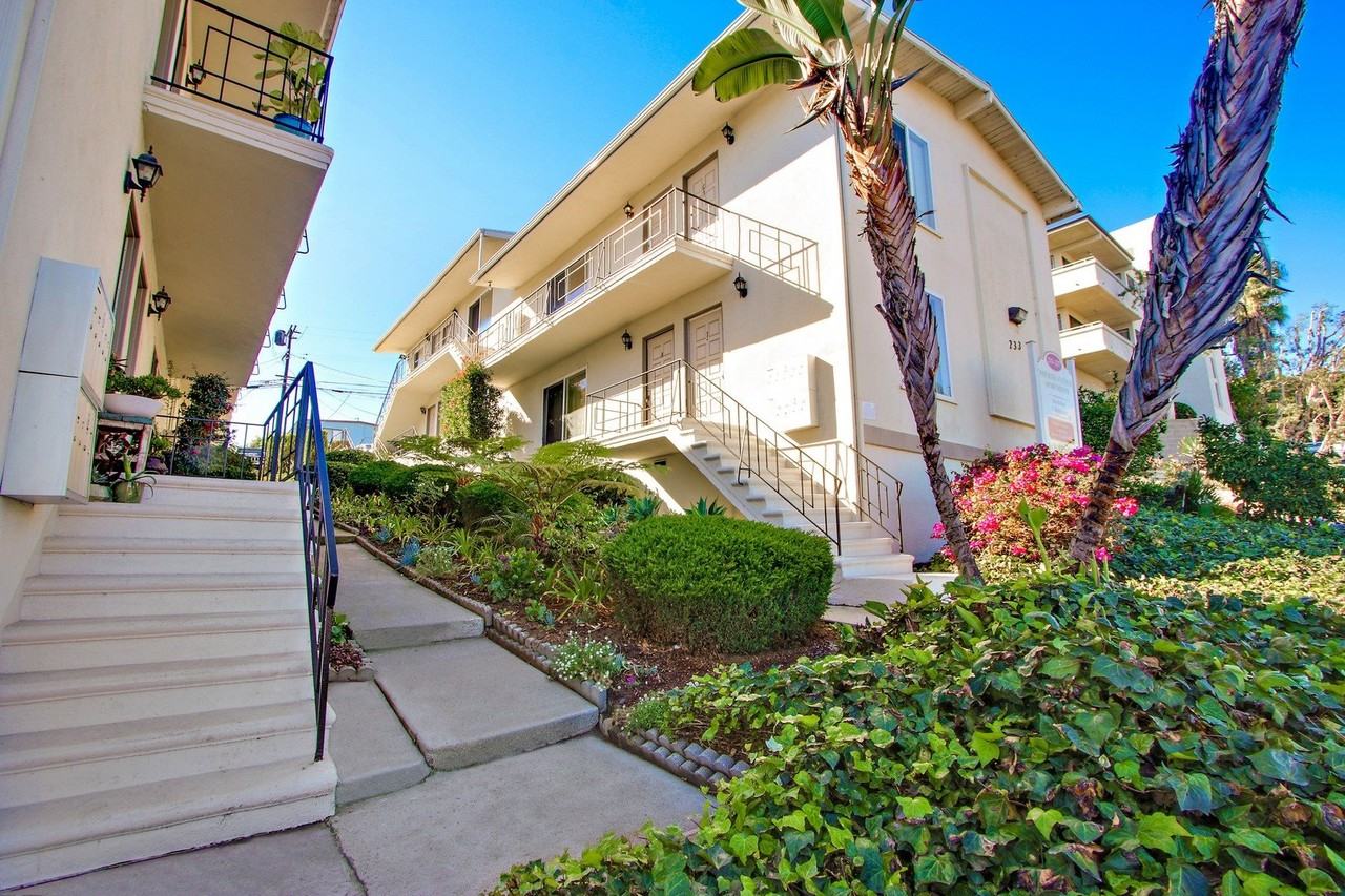 Fourth Avenue - Photo 7 of 24