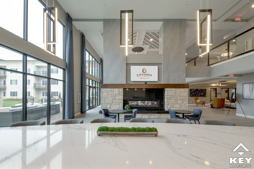 Uptown Landing - Photo 7 of 24