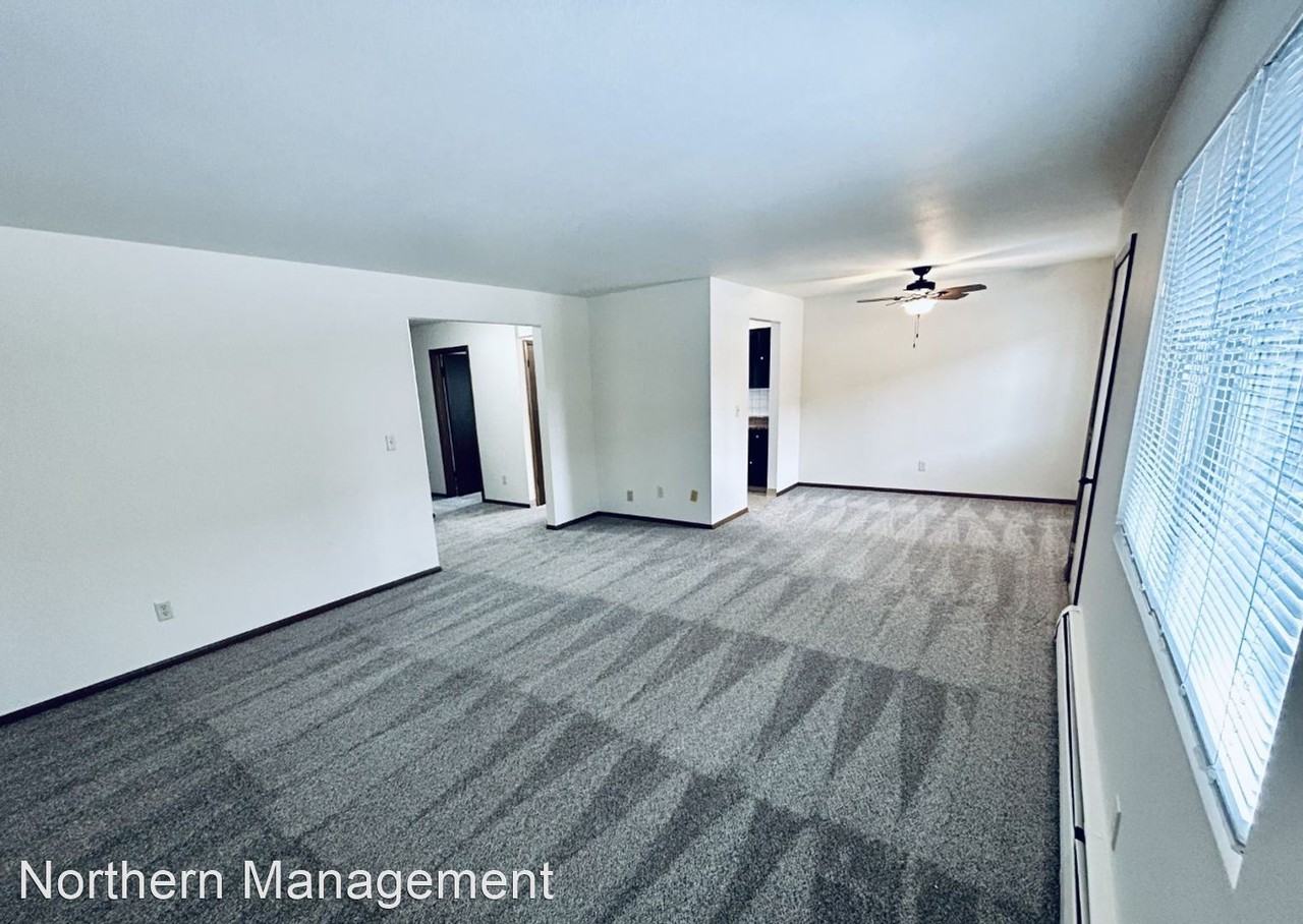 Maple View - Photo 3 of 10