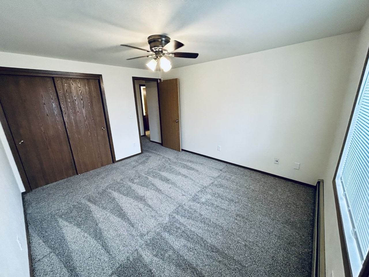 Ashview Terrace - Photo 3 of 19