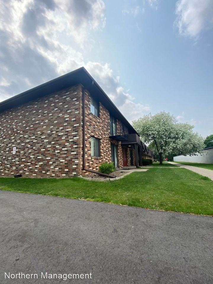 Western Adobe - Photo 5 of 21