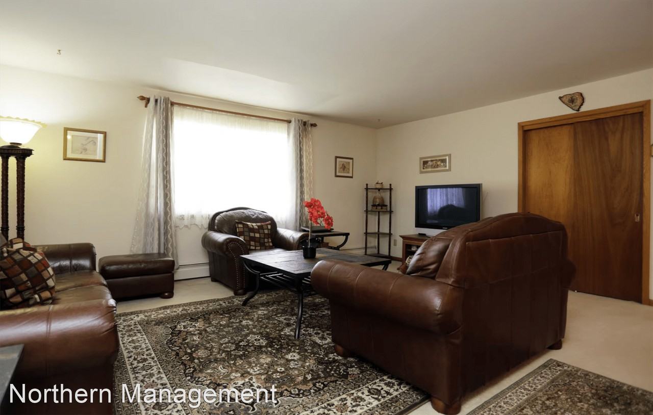 Colonial Manor Apartments - Photo 2 of 11