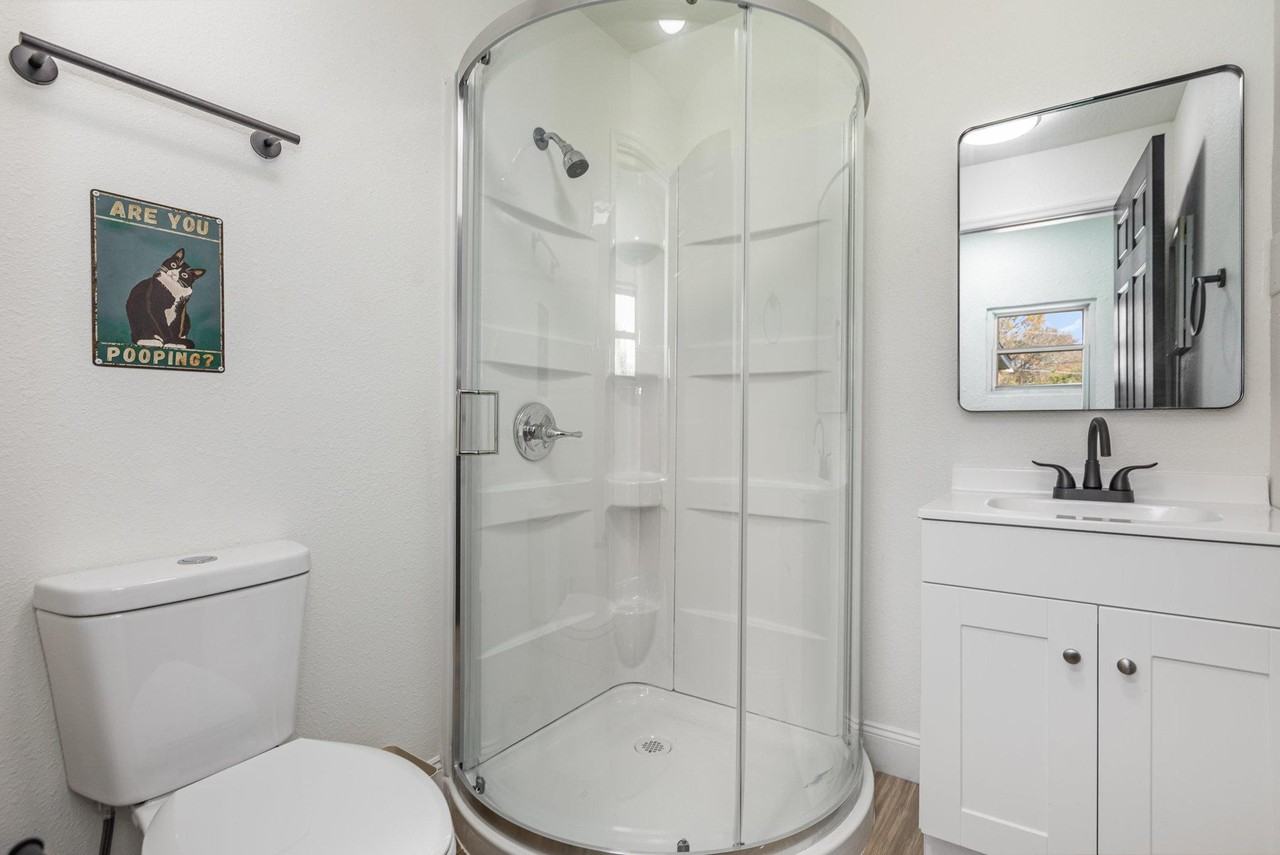 Tarpon Ave - Photo 2 of 13