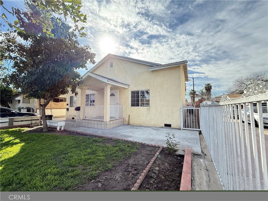 6051 Mayflower Ave - Photo 2 of 18