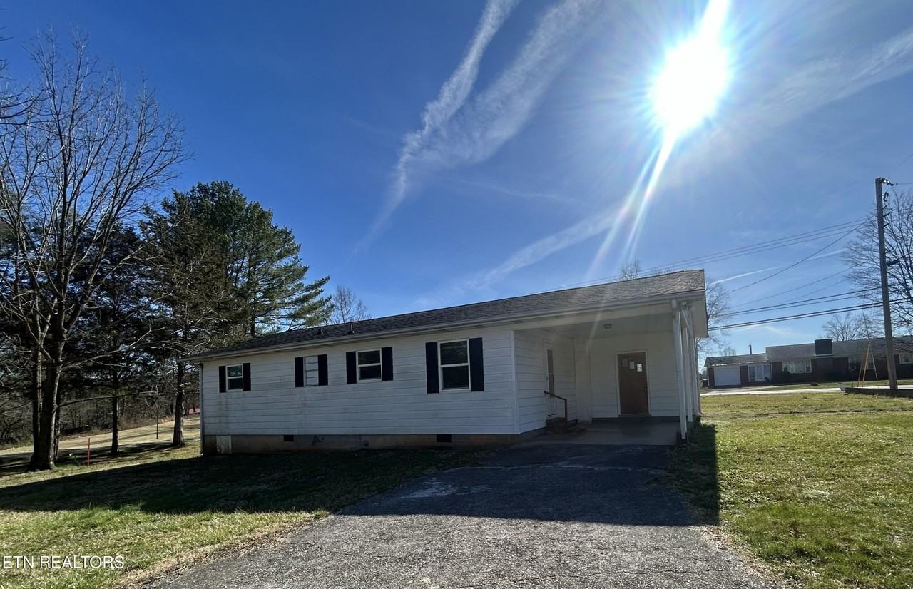 104 Firewood Ln - Photo 3 of 17