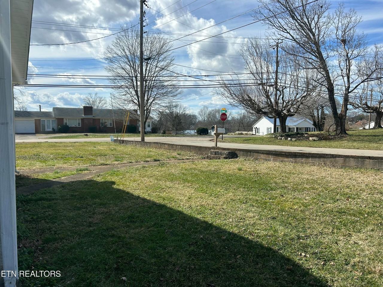 104 Firewood Ln - Photo 7 of 17