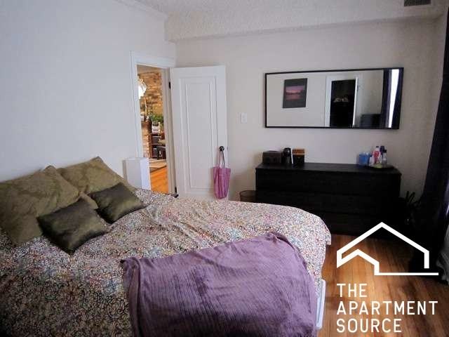 3513 N Racine Ave #3W - Photo 4 of 6