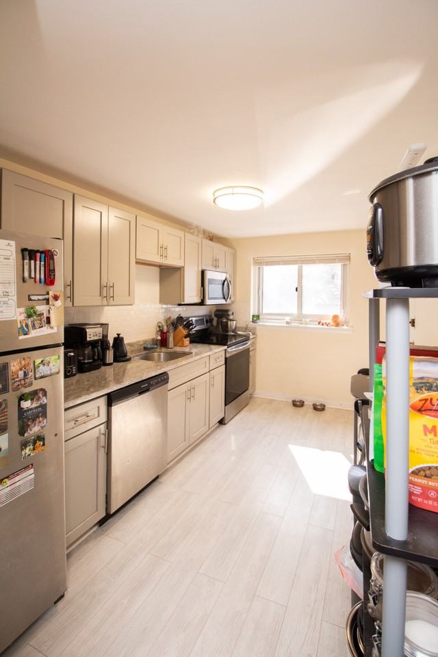 95 Chestnut St #4 - Photo 2 of 7