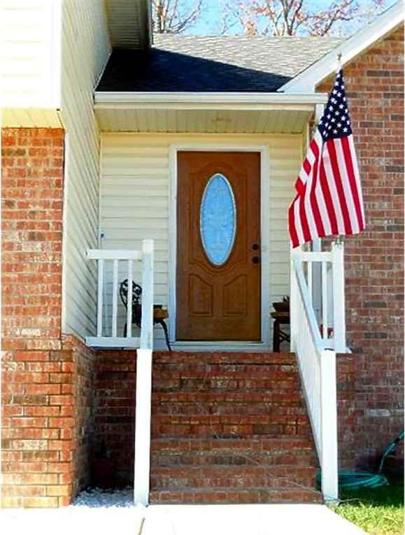 158 Lyle Curtis Cir - Photo 2 of 17