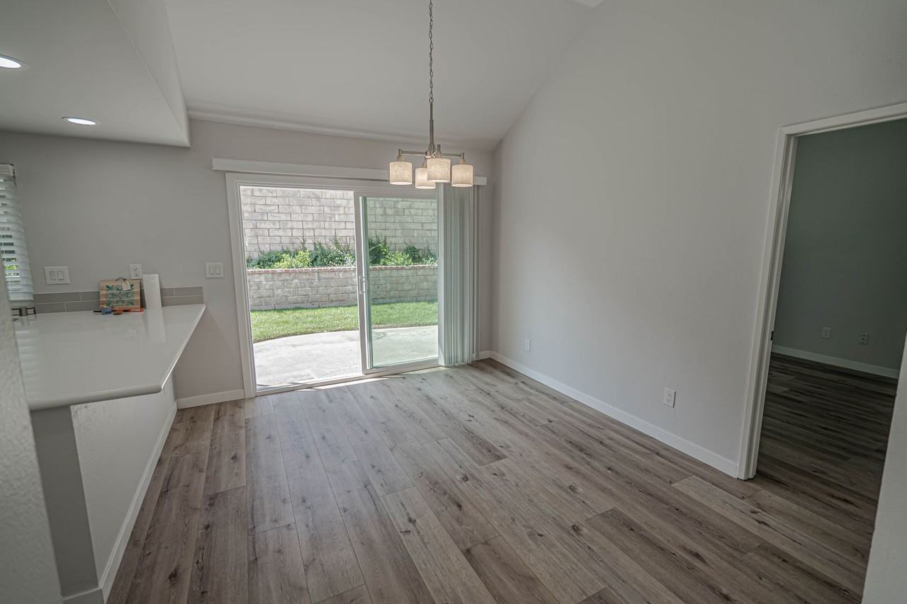 26111 Bungalow Court Dr - Photo 3 of 20