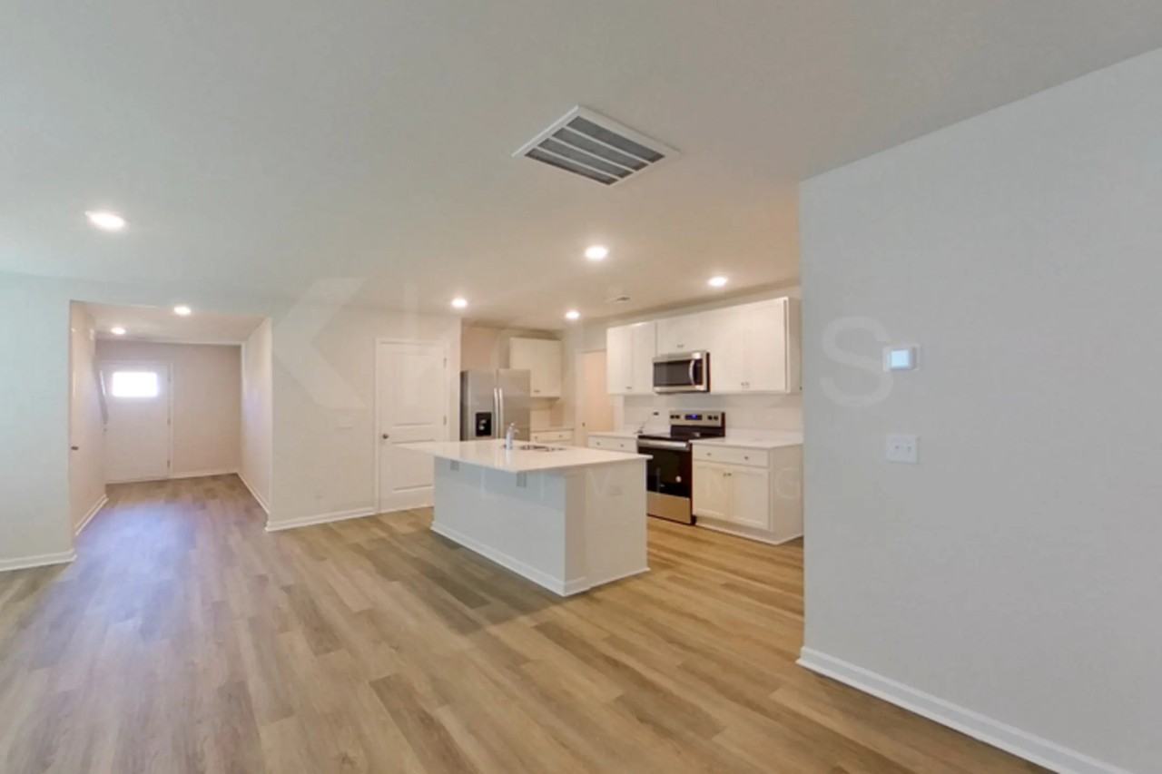 106 Overstreet Way - Photo 3 of 25