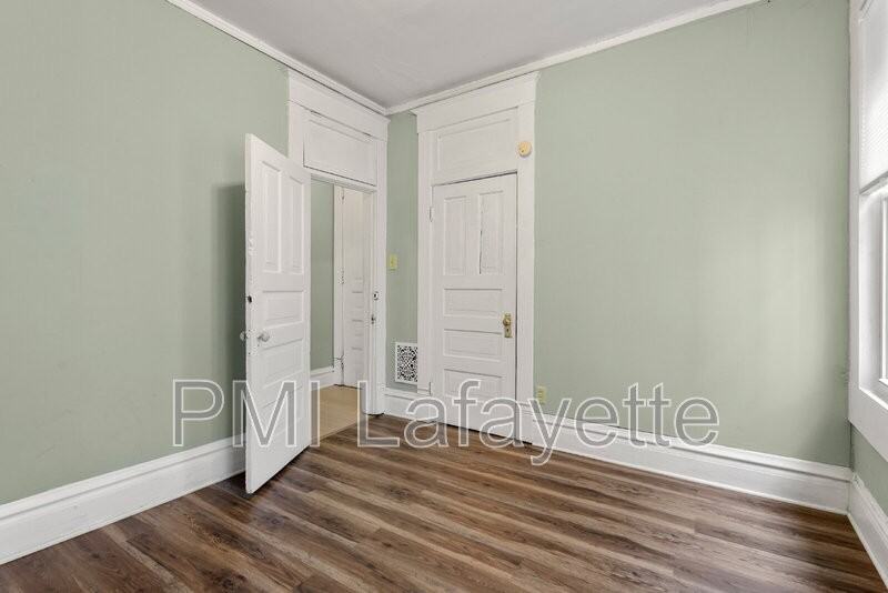 1112 Brown St #4 - Photo 2 of 10