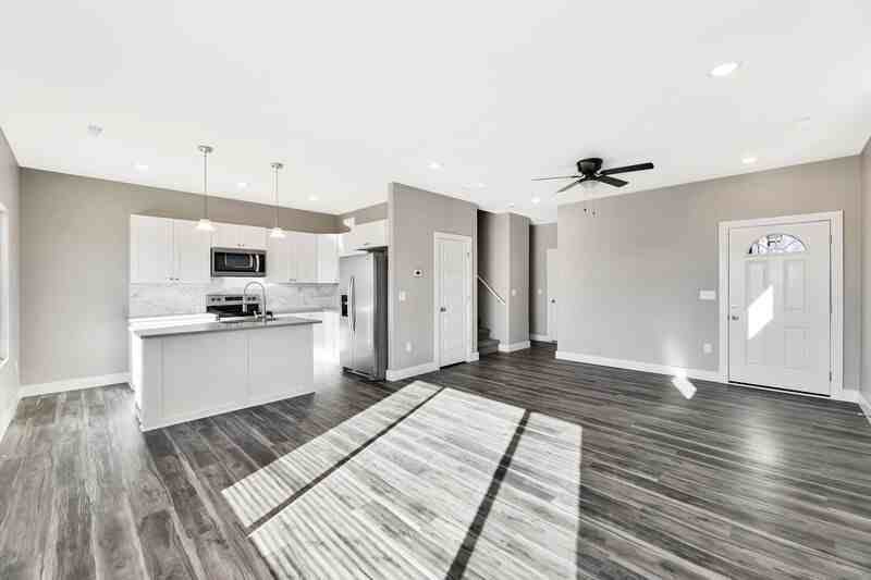 7305 E 34th St N - Photo 2 of 27